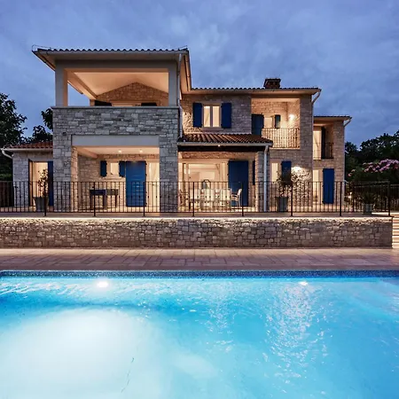 Sterpazzi - Near Porec With Sea View, Private Jacuzzi, Sauna And Pool Villa *