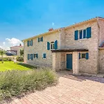 Sterpazzi Near Porec With Heated Private Pool, Sea View, Jacuzzi And Sauna