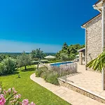 Vila Sterpazzi Near Porec With Heated Private Pool, Sea View, Jacuzzi And Sauna