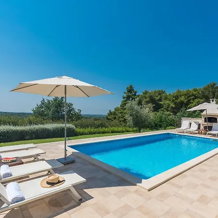Sterpazzi - Near Porec With Sea View, Private Jacuzzi, Sauna And Pool