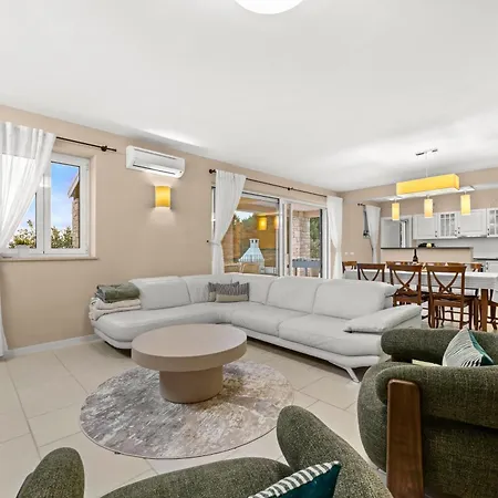 Sterpazzi - Near Porec With Sea View, Private Jacuzzi, Sauna And Pool Višnjan