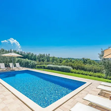 Sterpazzi Near Porec With Heated Private Pool, Sea View, Jacuzzi And Sauna *